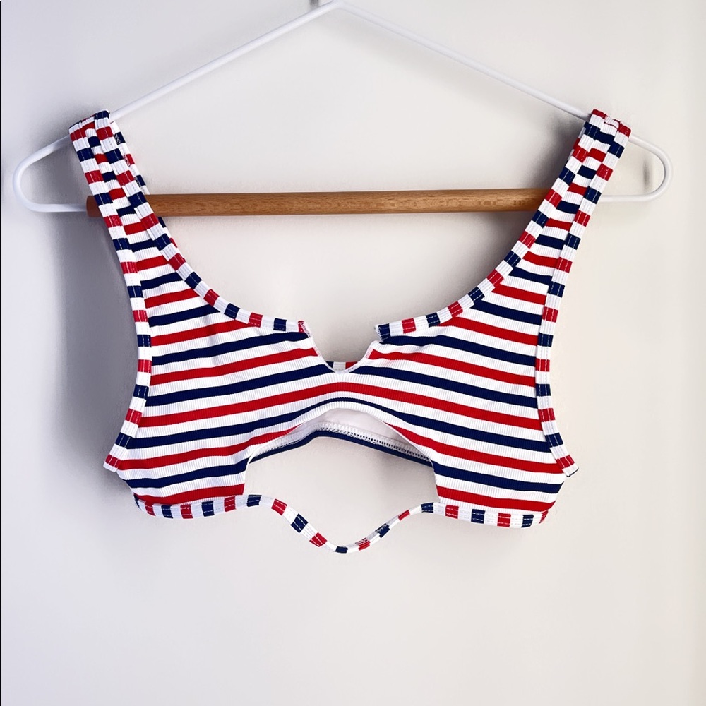 FRANKIES BIKINIS  Red White and Blue set - Picture 3 of 6